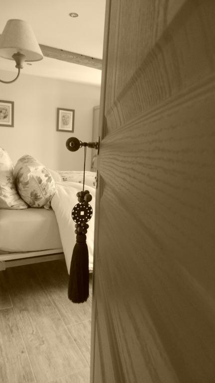 Le Grand Cedre Bed & Breakfast Lolme Ruang foto