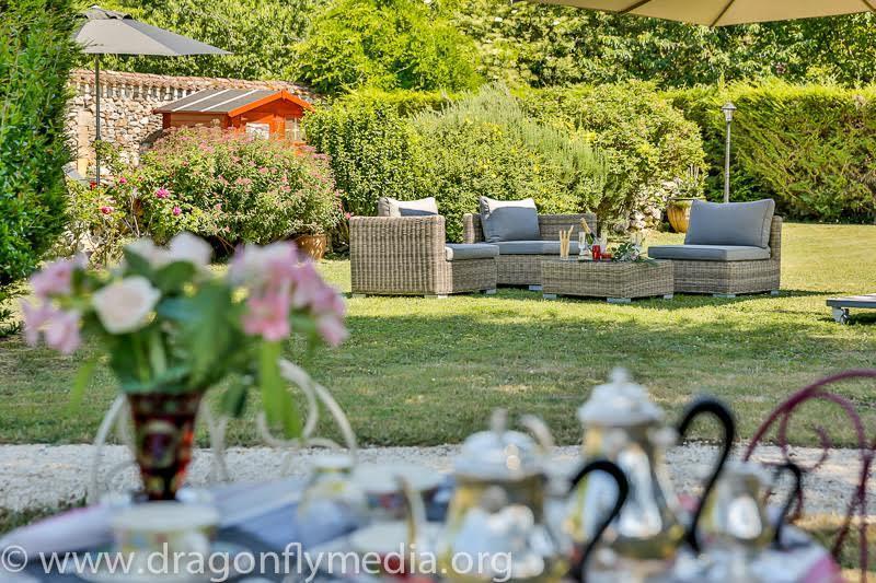 Le Grand Cedre Bed & Breakfast Lolme Bagian luar foto